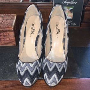 Knit Wild Rose pumps as 8 1/2